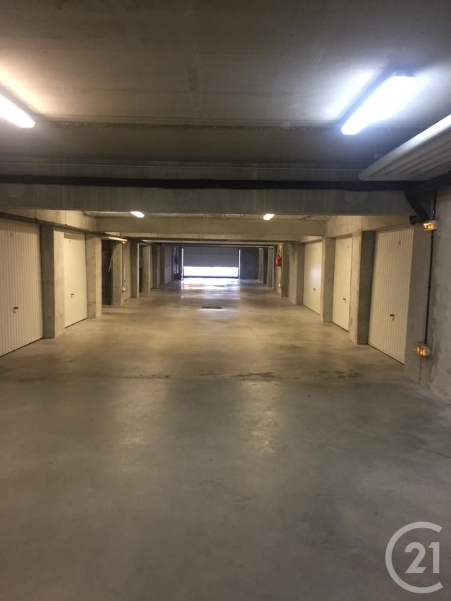 Parking &agrave; louer - 1 m2 - Besancon - 25 - FRANCHE-COMTE