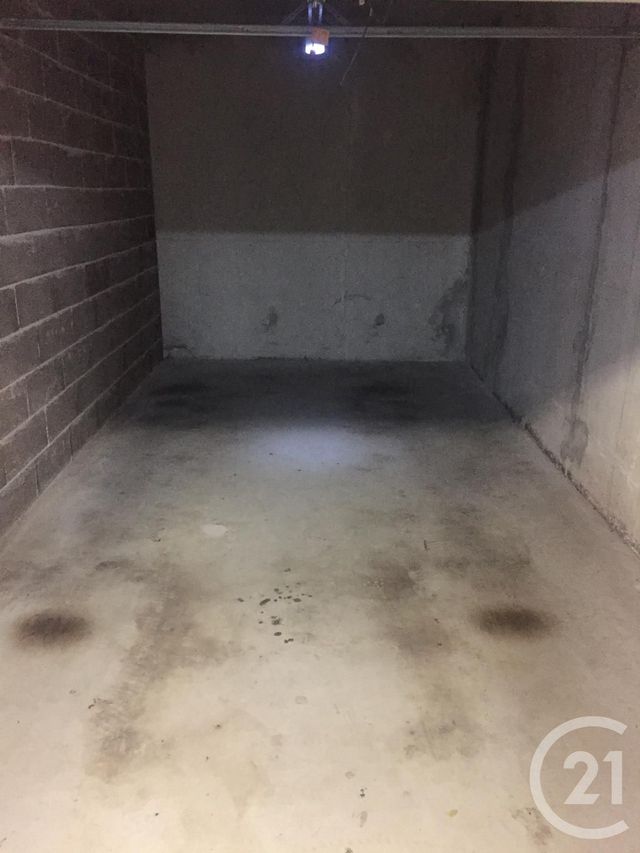 Parking &agrave; louer - 1 m2 - Besancon - 25 - FRANCHE-COMTE