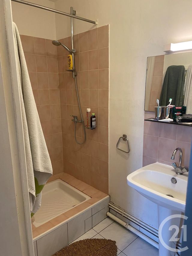 Appartement F1 &agrave; louer - 1 pi&egrave;ce - 31 m2 - Besancon - 25 - FRANCHE-COMTE