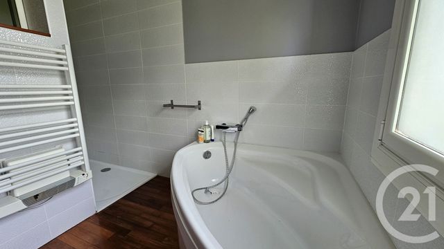 Maison &agrave; louer - 5 pi&egrave;ces - 120 m2 - Mamirolle - 25 - FRANCHE-COMTE
