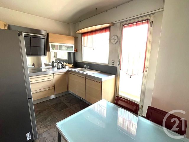 Appartement T4 &agrave; louer - 4 pi&egrave;ces - 109 m2 - Besancon - 25 - FRANCHE-COMTE