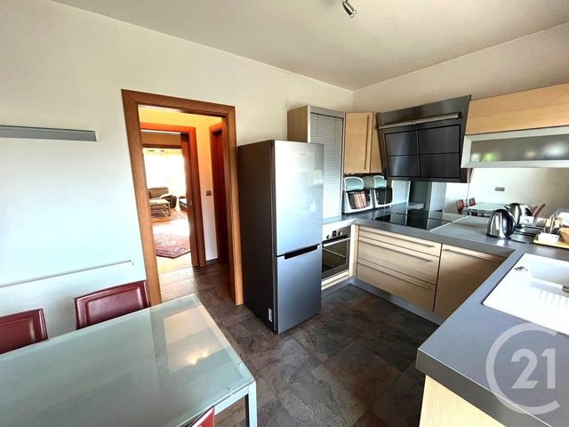 Appartement T4 &agrave; louer - 4 pi&egrave;ces - 109 m2 - Besancon - 25 - FRANCHE-COMTE