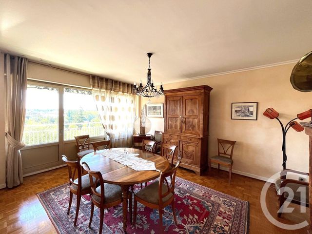 Appartement T4 &agrave; louer - 4 pi&egrave;ces - 109 m2 - Besancon - 25 - FRANCHE-COMTE