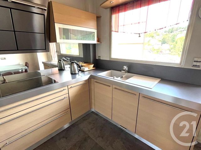 Appartement T4 &agrave; louer - 4 pi&egrave;ces - 109 m2 - Besancon - 25 - FRANCHE-COMTE