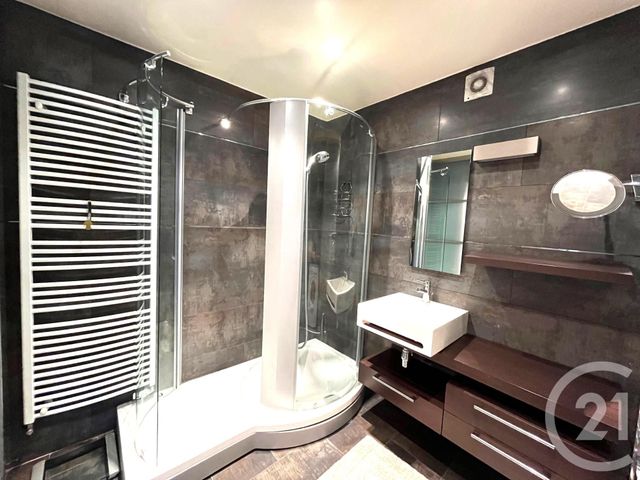 Appartement T4 &agrave; louer - 4 pi&egrave;ces - 109 m2 - Besancon - 25 - FRANCHE-COMTE