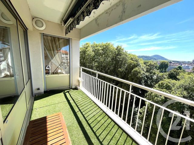 Appartement T4 &agrave; louer - 4 pi&egrave;ces - 109 m2 - Besancon - 25 - FRANCHE-COMTE
