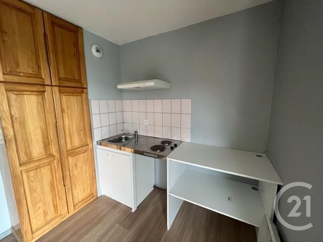 Appartement T1 &agrave; louer - 1 pi&egrave;ce - 23,24 m2 - Besancon - 25 - FRANCHE-COMTE
