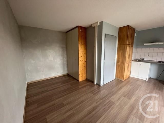 Appartement T1 &agrave; louer - 1 pi&egrave;ce - 23,24 m2 - Besancon - 25 - FRANCHE-COMTE