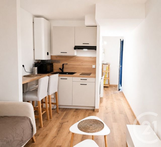 Appartement F1 &agrave; louer - 1 pi&egrave;ce - 22 m2 - Besancon - 25 - FRANCHE-COMTE