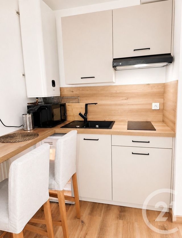 Appartement F1 &agrave; louer - 1 pi&egrave;ce - 22 m2 - Besancon - 25 - FRANCHE-COMTE