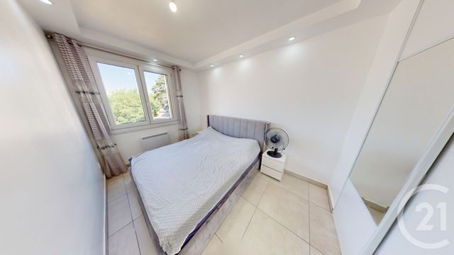 Appartement F4 &agrave; louer - 4 pi&egrave;ces - 65 m2 - Besancon - 25 - FRANCHE-COMTE