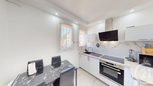 Appartement F4 &agrave; louer - 4 pi&egrave;ces - 65 m2 - Besancon - 25 - FRANCHE-COMTE