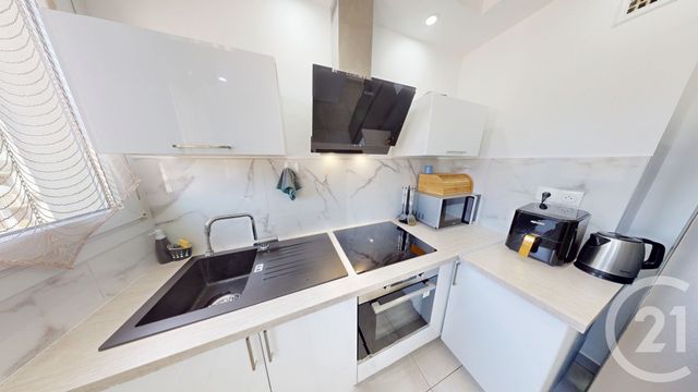 Appartement F4 &agrave; louer - 4 pi&egrave;ces - 65 m2 - Besancon - 25 - FRANCHE-COMTE