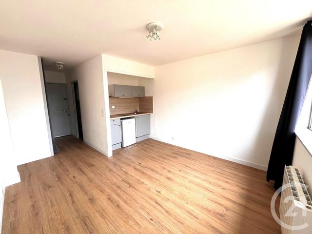 Appartement Studio &agrave; louer - 1 pi&egrave;ce - 21,50 m2 - Besancon - 25 - FRANCHE-COMTE
