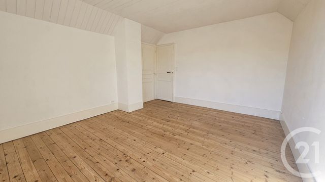 Maison &agrave; louer - 4 pi&egrave;ces - 94 m2 - Noironte - 25 - FRANCHE-COMTE