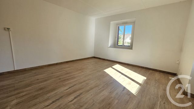 Maison &agrave; louer - 4 pi&egrave;ces - 94 m2 - Noironte - 25 - FRANCHE-COMTE