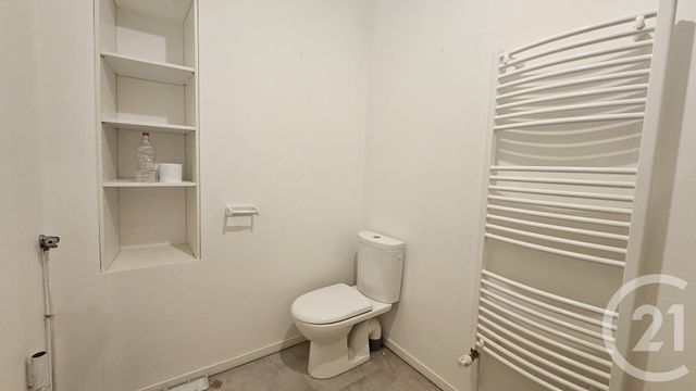 Maison &agrave; louer - 4 pi&egrave;ces - 94 m2 - Noironte - 25 - FRANCHE-COMTE