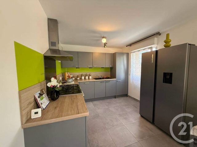 Appartement F4 &agrave; vendre - 4 pi&egrave;ces - 82 m2 - Chalezeule - 25 - FRANCHE-COMTE