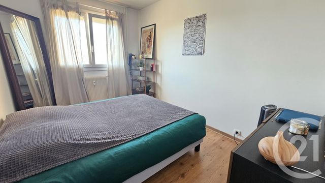 Appartement F5 &agrave; louer - 5 pi&egrave;ces - 92,03 m2 - Besancon - 25 - FRANCHE-COMTE