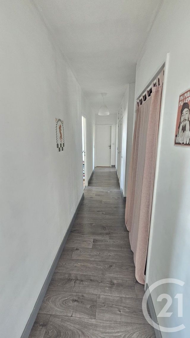 Appartement F5 &agrave; louer - 5 pi&egrave;ces - 92,03 m2 - Besancon - 25 - FRANCHE-COMTE