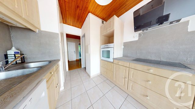Appartement F5 &agrave; louer - 5 pi&egrave;ces - 94,08 m2 - Besancon - 25 - FRANCHE-COMTE