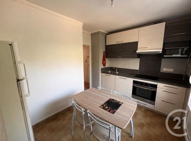 Appartement T3 &agrave; louer - 3 pi&egrave;ces - 57,46 m2 - Besancon - 25 - FRANCHE-COMTE