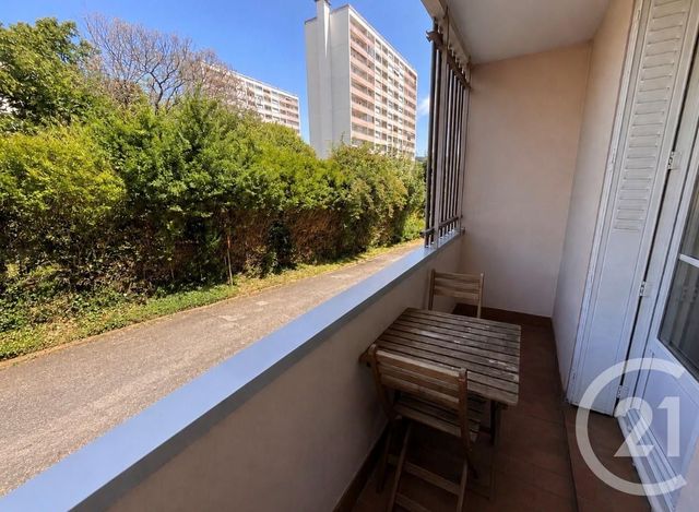 Appartement T3 &agrave; louer - 3 pi&egrave;ces - 57,46 m2 - Besancon - 25 - FRANCHE-COMTE