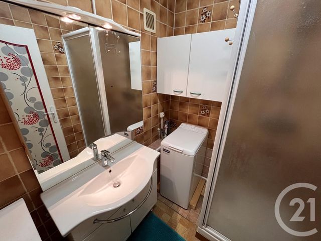 Appartement T3 &agrave; louer - 3 pi&egrave;ces - 57,46 m2 - Besancon - 25 - FRANCHE-COMTE