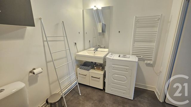 Appartement F2 &agrave; louer - 2 pi&egrave;ces - 40,48 m2 - Besancon - 25 - FRANCHE-COMTE