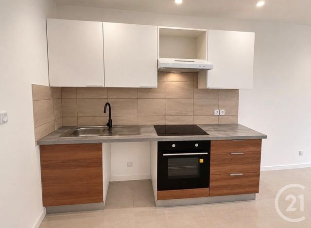 Appartement T3 &agrave; louer - 3 pi&egrave;ces - 73 m2 - Ecole Valentin - 25 - FRANCHE-COMTE