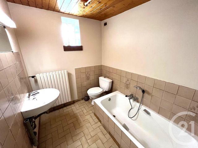 Appartement T2 &agrave; louer - 2 pi&egrave;ces - 33,12 m2 - Marchaux - 25 - FRANCHE-COMTE