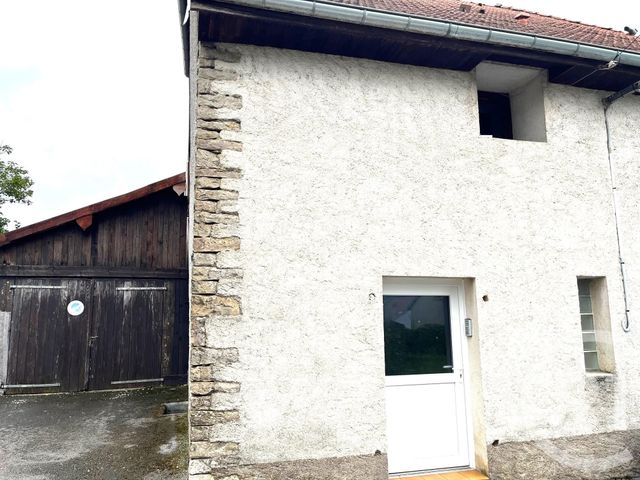 Appartement T2 &agrave; louer - 2 pi&egrave;ces - 33,12 m2 - Marchaux - 25 - FRANCHE-COMTE
