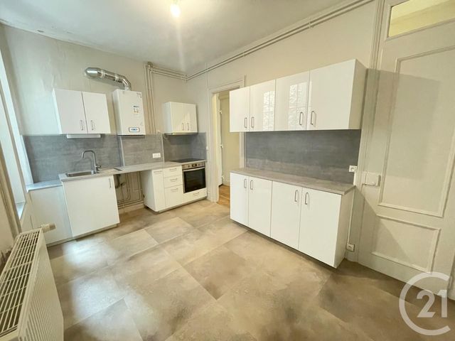 Appartement F3 &agrave; louer - 3 pi&egrave;ces - 68 m2 - Besancon - 25 - FRANCHE-COMTE