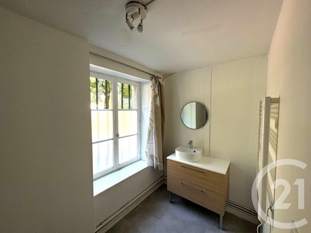 Appartement F2 &agrave; louer - 2 pi&egrave;ces - 53 m2 - Besancon - 25 - FRANCHE-COMTE