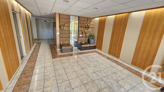 Appartement F2 &agrave; louer - 2 pi&egrave;ces - 60,07 m2 - Besancon - 25 - FRANCHE-COMTE