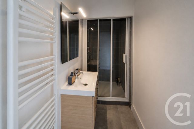 Appartement F3 &agrave; louer - 3 pi&egrave;ces - 71,31 m2 - Besancon - 25 - FRANCHE-COMTE