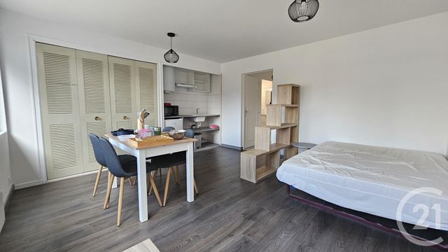Appartement F1 &agrave; louer - 1 pi&egrave;ce - 27,66 m2 - Besancon - 25 - FRANCHE-COMTE