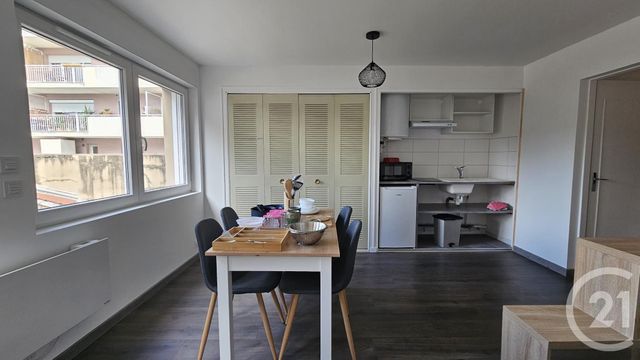 Appartement F1 &agrave; louer - 1 pi&egrave;ce - 27,66 m2 - Besancon - 25 - FRANCHE-COMTE