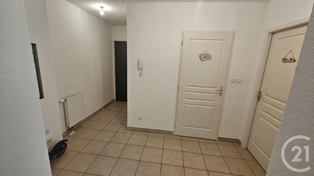 Appartement F3 &agrave; louer - 3 pi&egrave;ces - 69 m2 - Besancon - 25 - FRANCHE-COMTE