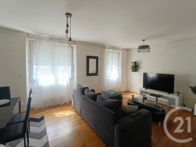 Appartement T3 &agrave; louer - 3 pi&egrave;ces - 65,80 m2 - Besancon - 25 - FRANCHE-COMTE