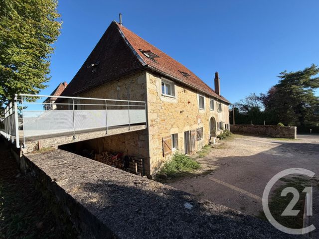 Maison 8 pièces 219 m² · à Pelousey · 218,5 m² · 390 000 €