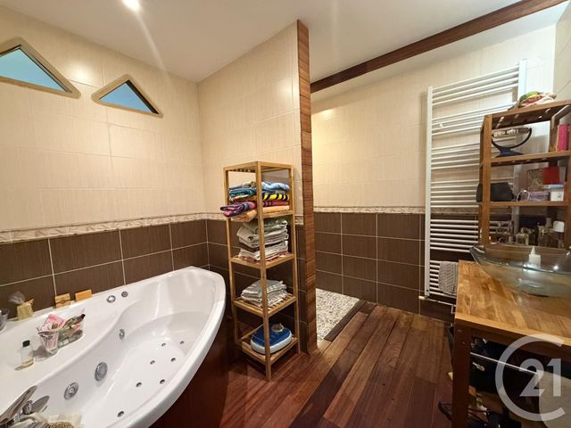 Maison &agrave; vendre - 8 pi&egrave;ces - 218,50 m2 - Pelousey - 25 - FRANCHE-COMTE