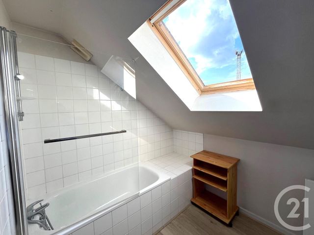 Appartement T2 &agrave; louer - 2 pi&egrave;ces - 36,81 m2 - Besancon - 25 - FRANCHE-COMTE