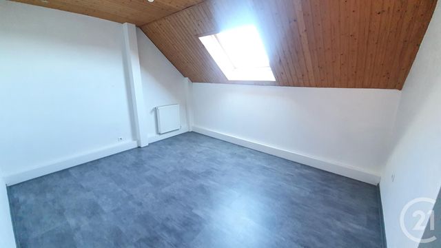 Appartement &agrave; louer - 3 pi&egrave;ces - 67,02 m2 - Pugey - 25 - FRANCHE-COMTE