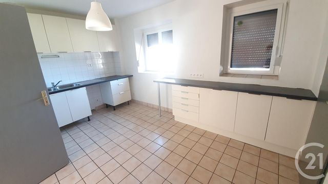 Appartement &agrave; louer - 3 pi&egrave;ces - 67,02 m2 - Pugey - 25 - FRANCHE-COMTE