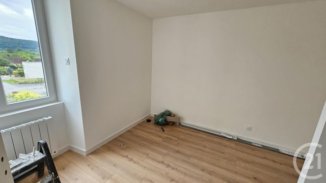 Appartement F2 &agrave; louer - 2 pi&egrave;ces - 36,27 m2 - Beure - 25 - FRANCHE-COMTE