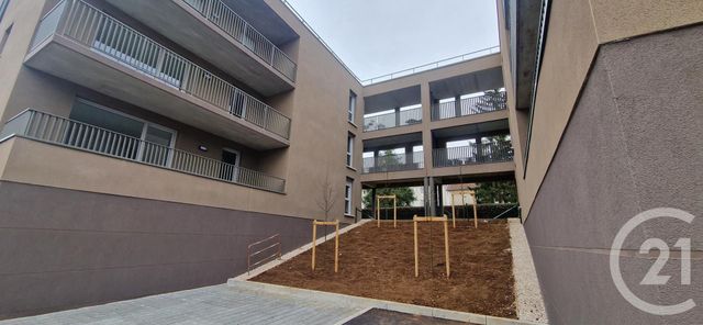 Appartement F2 &agrave; louer - 2 pi&egrave;ces - 47 m2 - Besancon - 25 - FRANCHE-COMTE