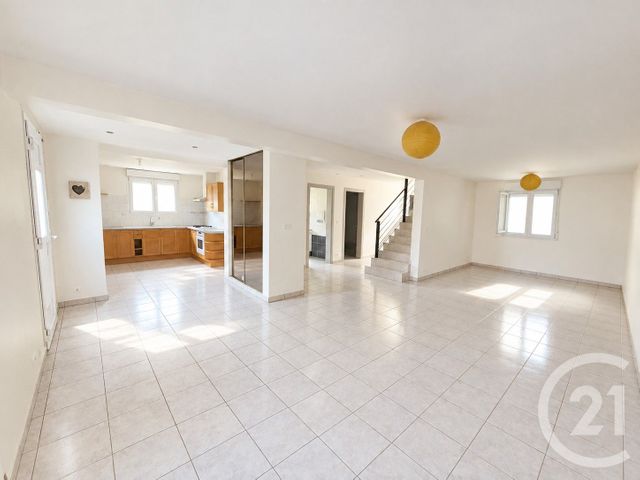 Maison &agrave; louer - 5 pi&egrave;ces - 110 m2 - Echenoz La Meline - 70 - FRANCHE-COMTE