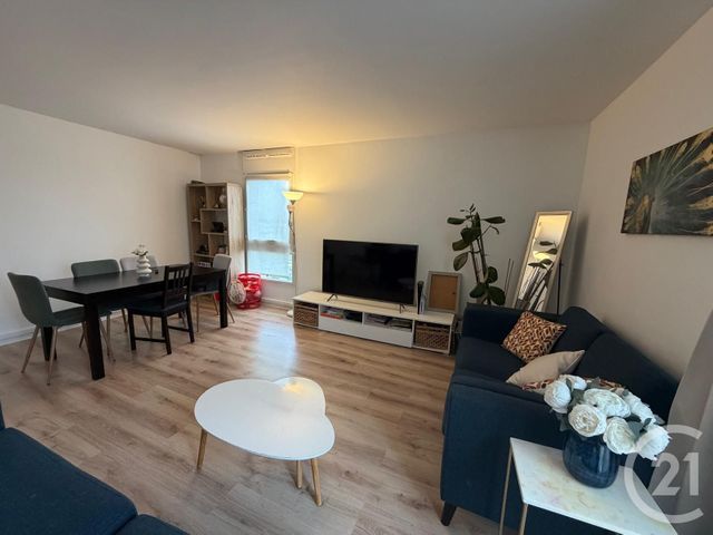 Appartement F3 &agrave; vendre - 3 pi&egrave;ces - 71 m2 - Evry - 91 - ILE-DE-FRANCE