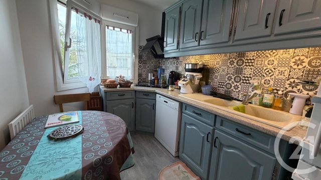 Appartement F4 à vendre - 4 pièces - 76,65 m2 - Evry - 91 - ILE-DE-FRANCE